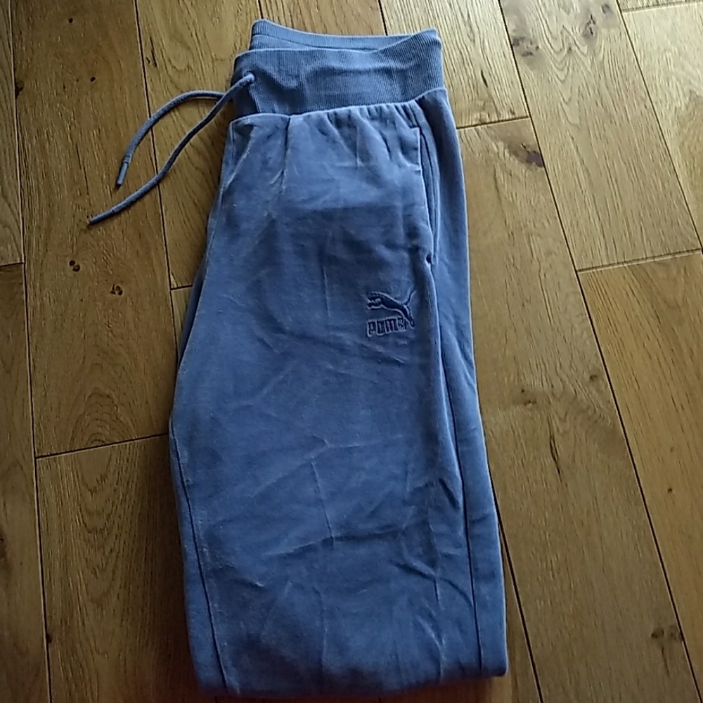 Puma joggers